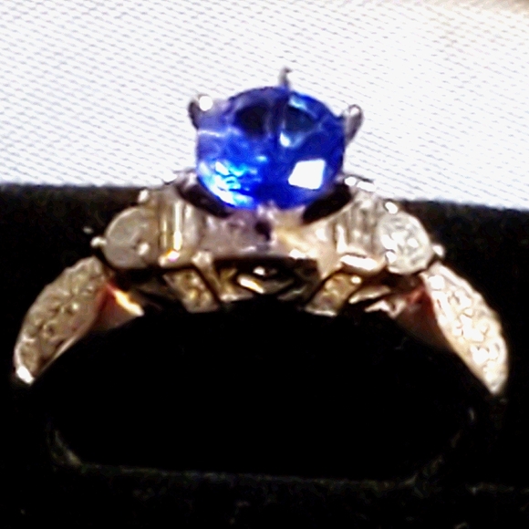 Meet your Posher, DesigningRia - Picture 10 of 11